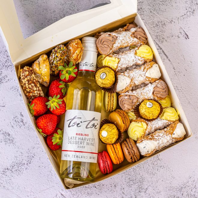 Time for Dessert - Cannoli Dessert Gift Box